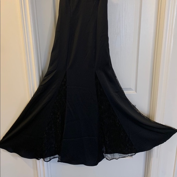 Marciano Black full length evening gown - NEW - Picture 6 of 16